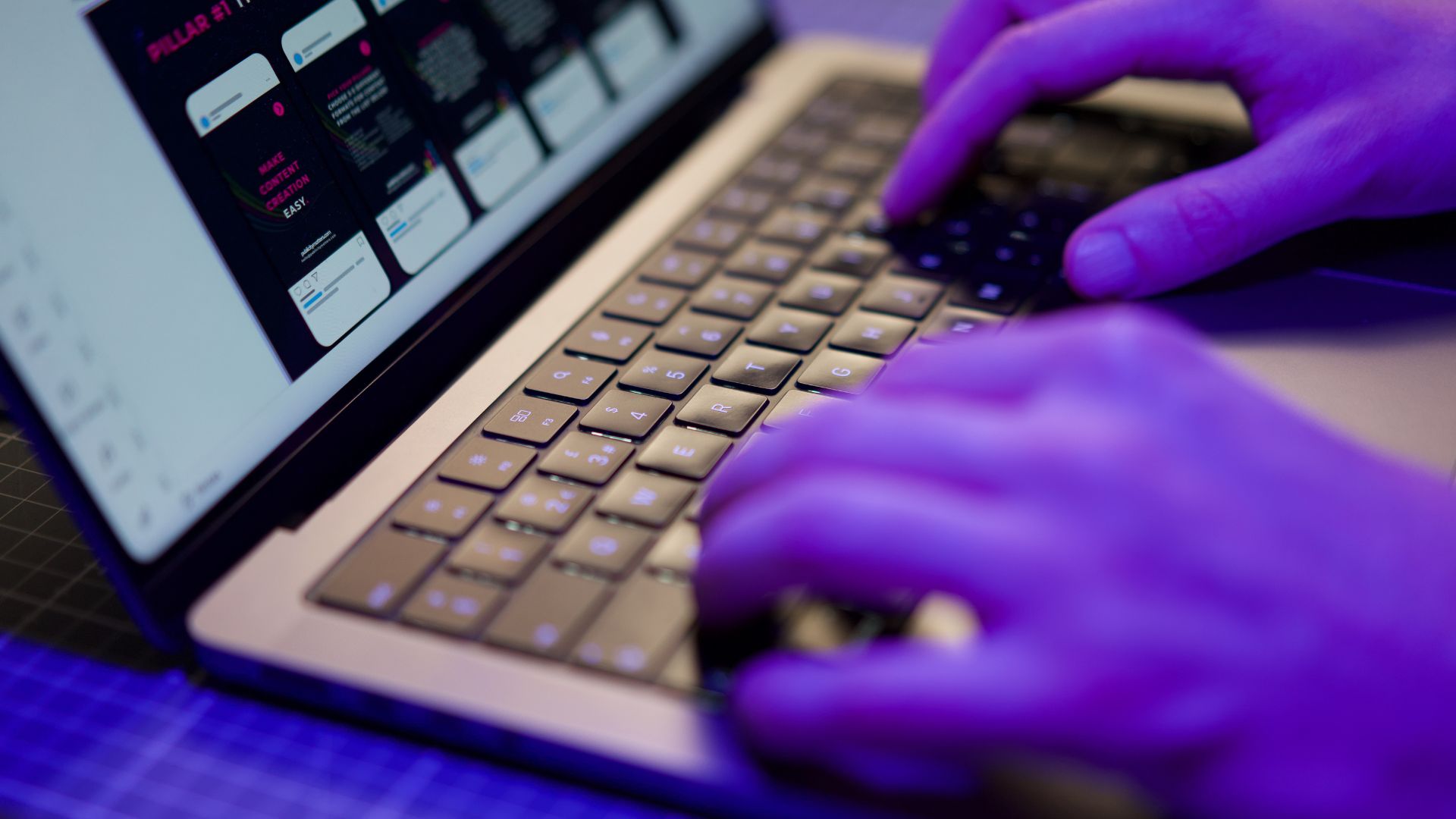 laptop fingers
